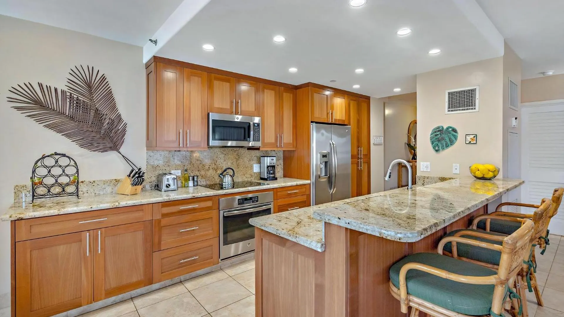 The Kaanapali Alii By Maui Resort Rentals Lahaina