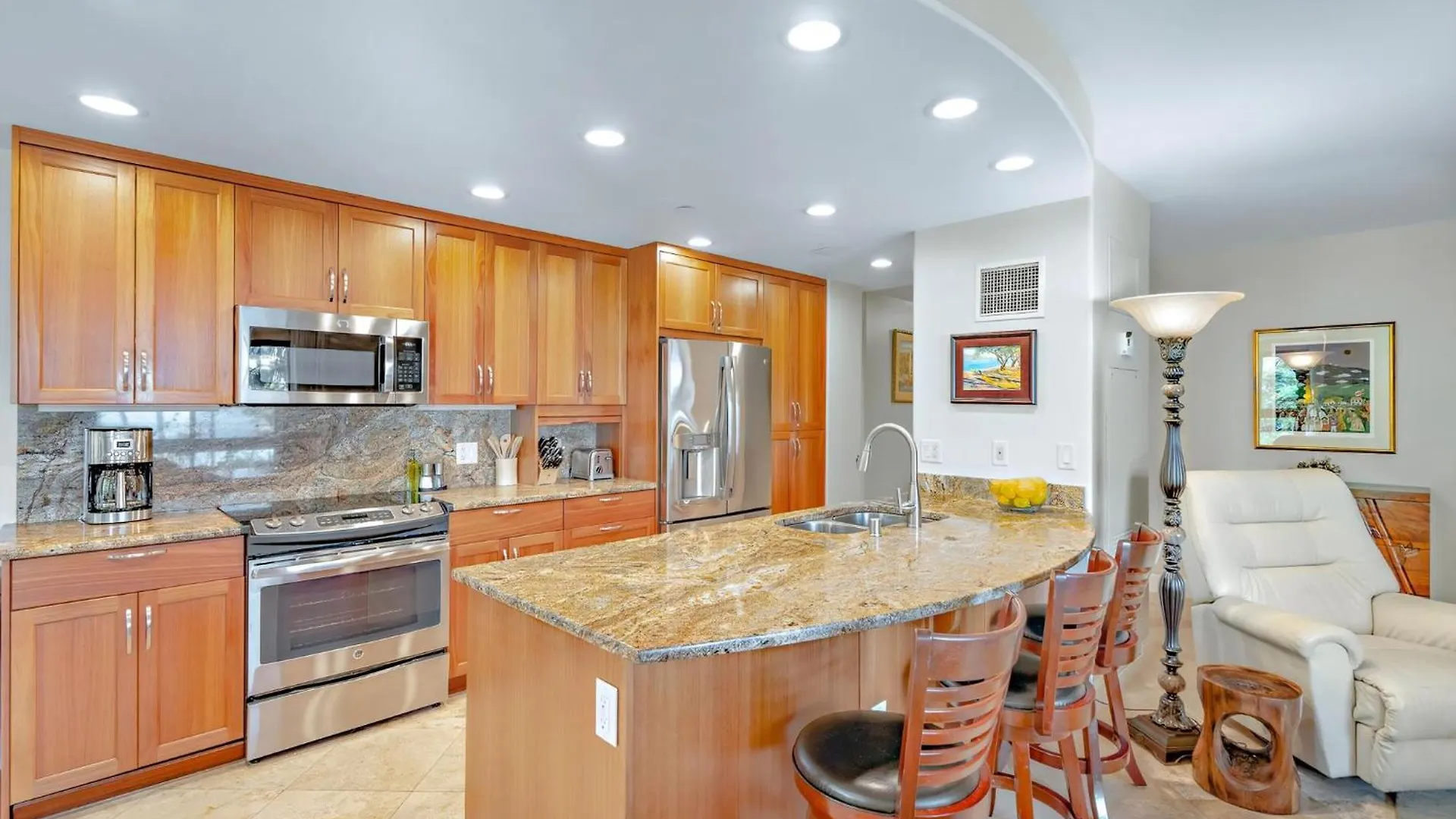 The Kaanapali Alii By Maui Resort Rentals Lahaina